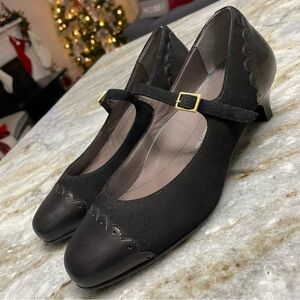 SAS Cate Mary Jane kitten Heels Shoes Black Suede Leather size 7W